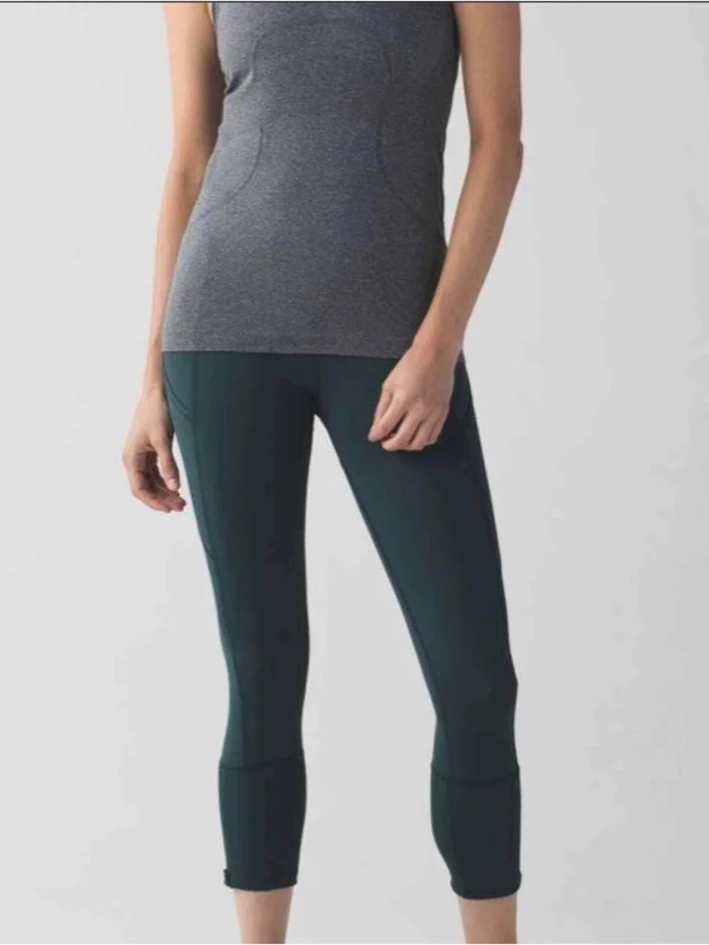 Lululemon Teal/Dark Forest Rebel Runner